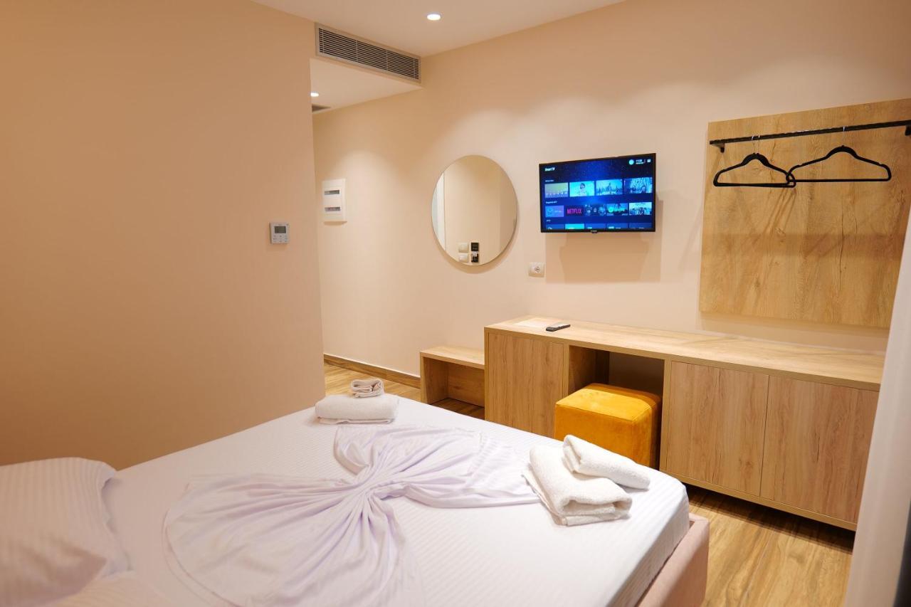 Alexander Hotel 4*