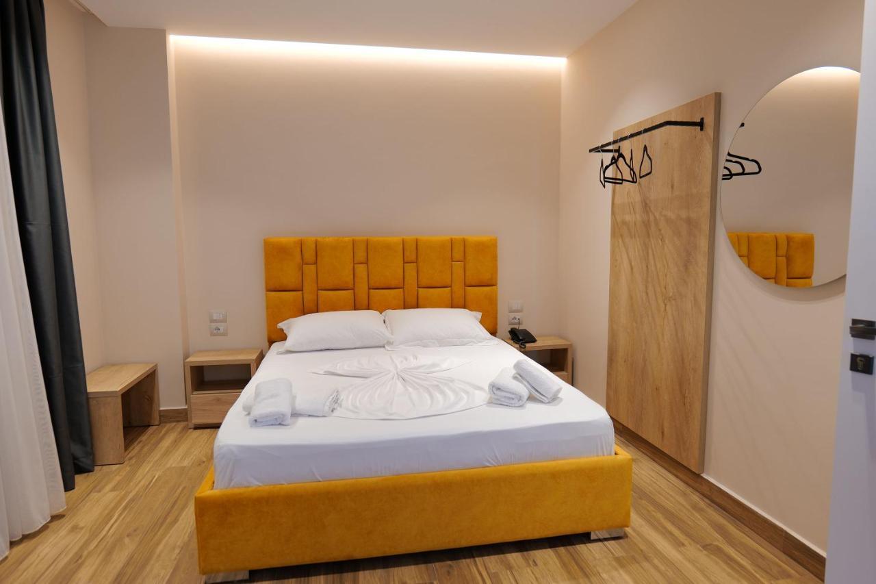 Alexander Hotel 4*